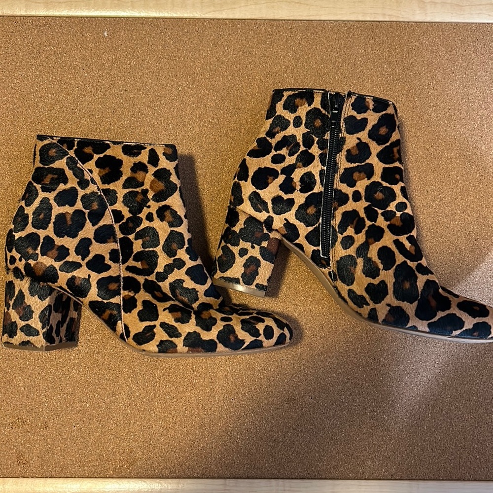 INC Womens Brown Animal Print Cushioned Floriann Round Toe Block Heel Boot 6 M